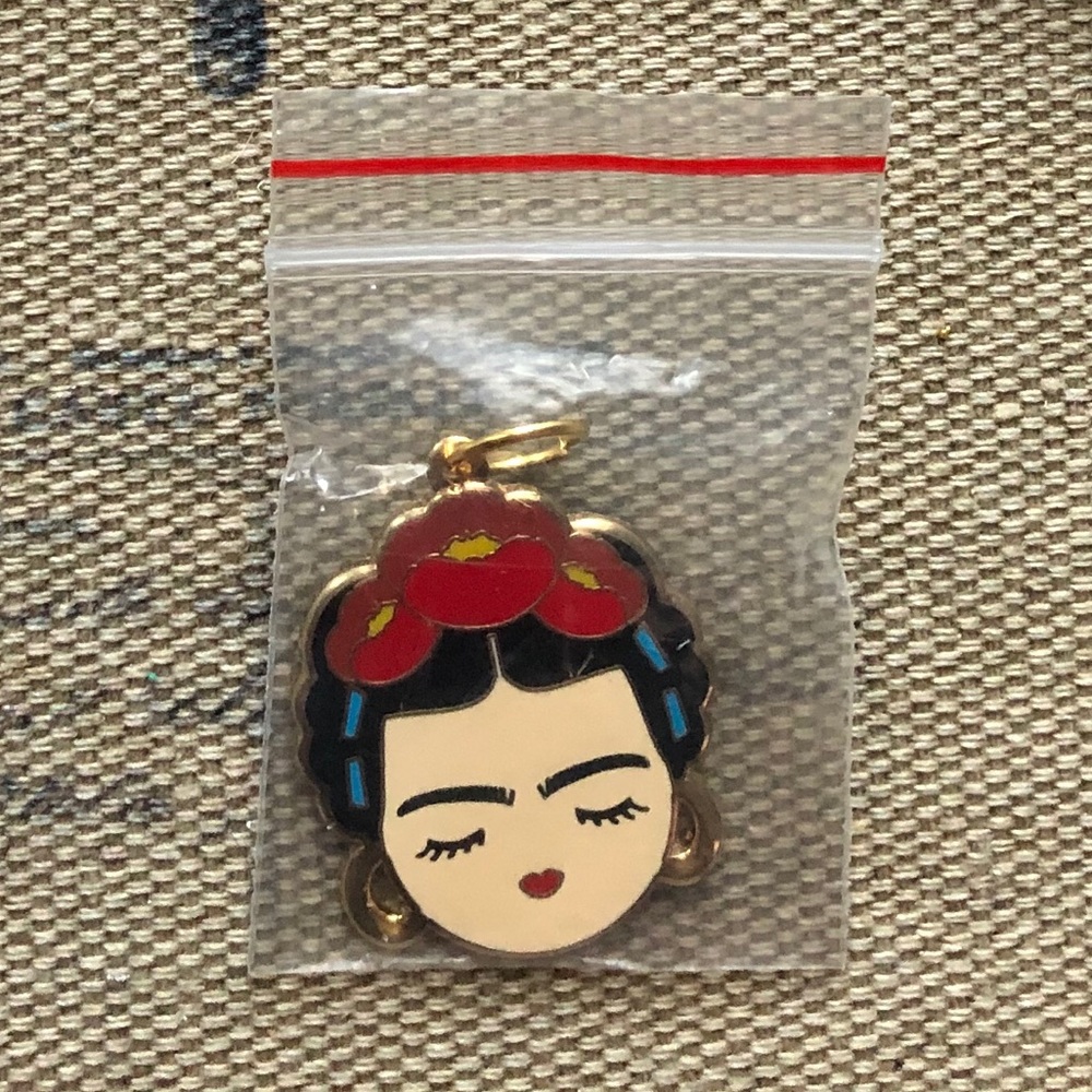 Baccurelli Frida Kahlo artist pendant